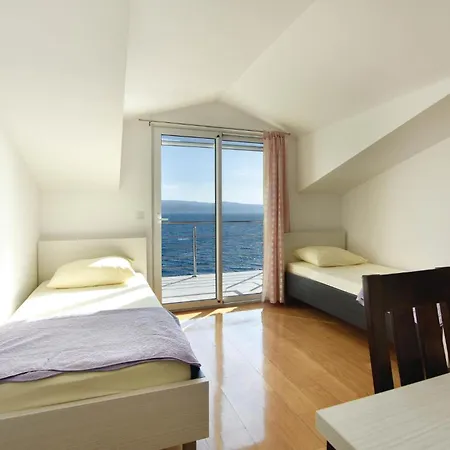 Two-bedroom In Apartamento Stanici